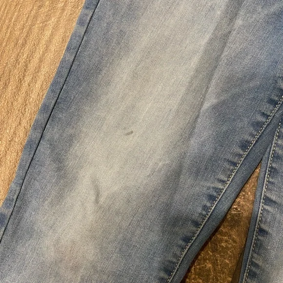 Old Navy RockStar High Rise Tall Jeans - Picture 4 of 5